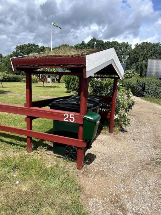 Mysigt Boende Naera Soederasen Ljungbyhed Exterior foto